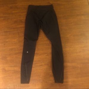 Black Lululemon dryfit running leggings, sz 8